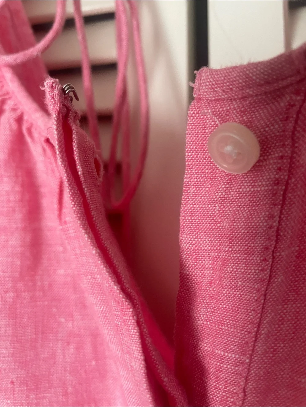 J. Crew V-back 100% linen top Sz 8 pink button front puff sleeves
